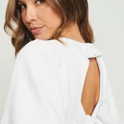 Tussah Nolah Midi Dress 11 Tussah Nolah Midi Dress -Tussah Shop tussah 0940 1967936 4