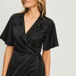 Tussah Preya Wrap Dress -Tussah Shop tussah 1006 8865616 4