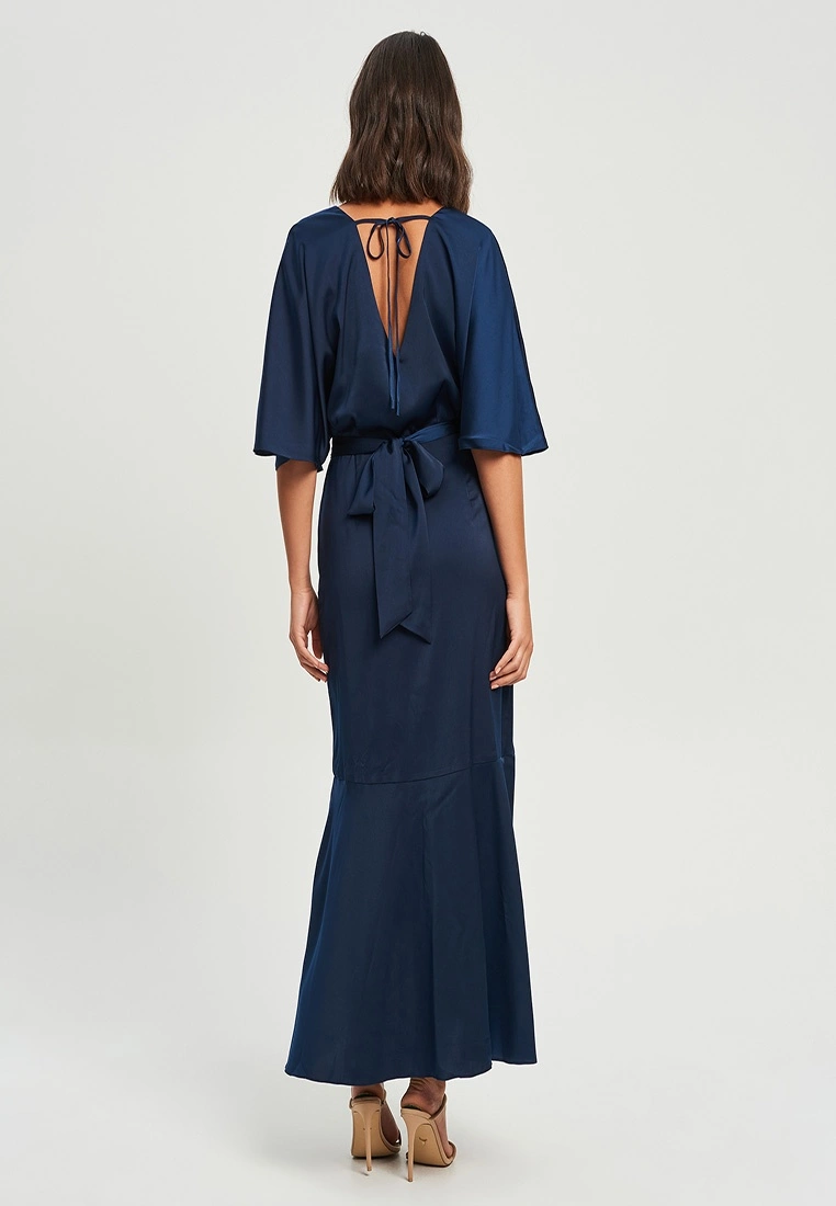 Tussah Esmee Midi Dress 5 Tussah Esmee Midi Dress - Image 3