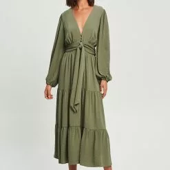 Tussah Auora Midi Dress