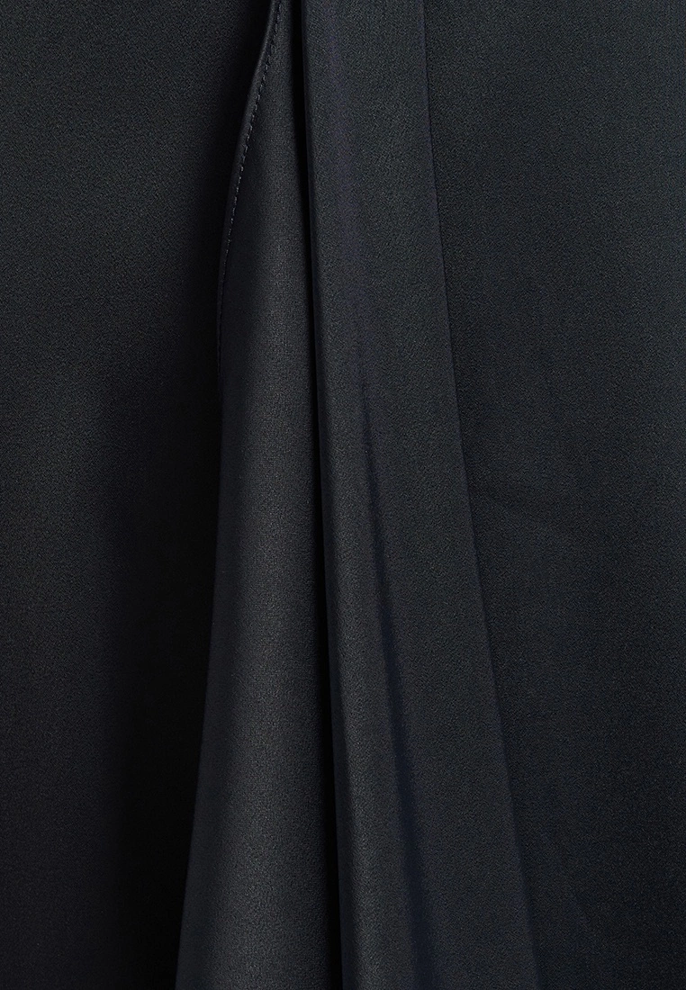 Tussah Madilyn Midi Dress 8 Tussah Madilyn Midi Dress - Image 6