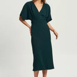 Tussah Valarie Midi Dress 12 Tussah Valarie Midi Dress -Tussah Shop tussah 5586 4530936 5