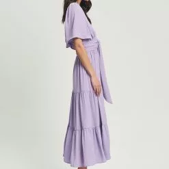 Tussah Arielle Midi Dress 9 Tussah Arielle Midi Dress -Tussah Shop tussah 7315 3626926 2