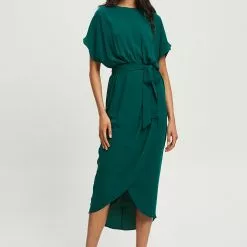 Tussah Elina Midi Dress 12 Tussah Elina Midi Dress -Tussah Shop tussah 7363 1915526 5