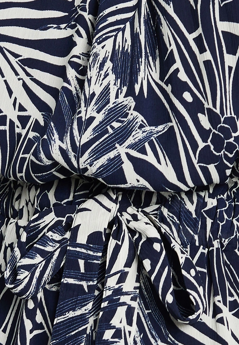 Tussah Loni Midi Dress 8 Tussah Loni Midi Dress - Image 6